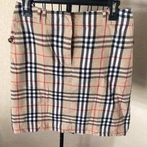Burberry skirt. Great condition!